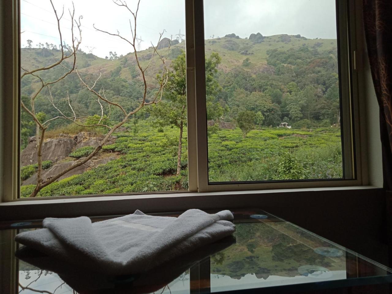 Tea Dale - All Rooms With Tea Estate View ムンナール エクステリア 写真